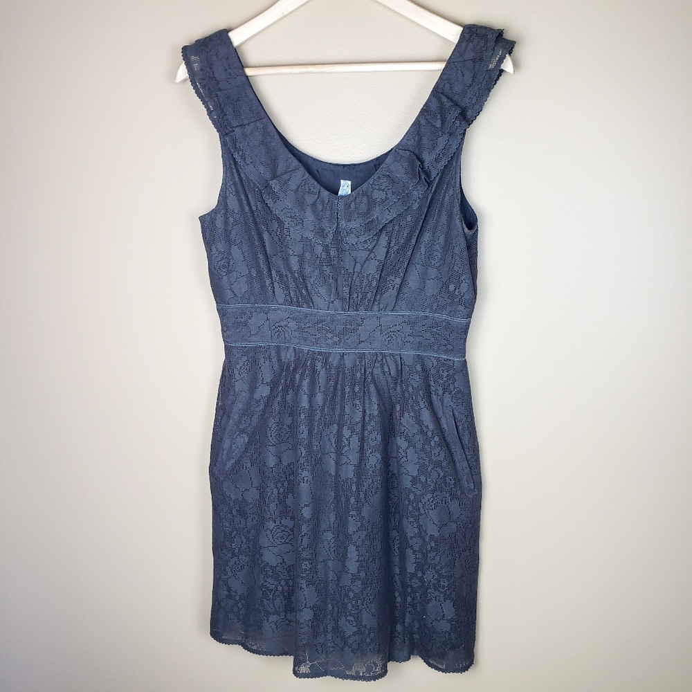 EUC Anthropology Maeve Dusky Needlepoint Dress, M